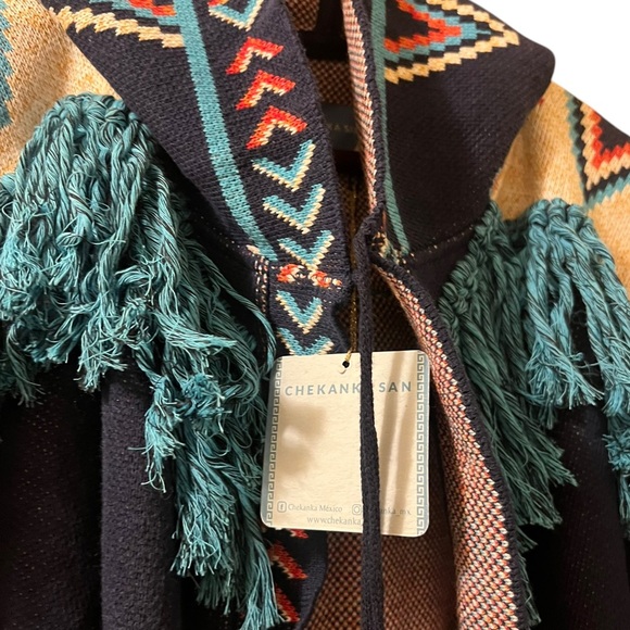 Chekanka San Fringe Tribal Poncho Hooded Cape‎ Coat OS - Picture 5 of 7